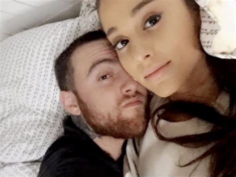 Ariana Grande Sextape With Mac Miller Video Leaked